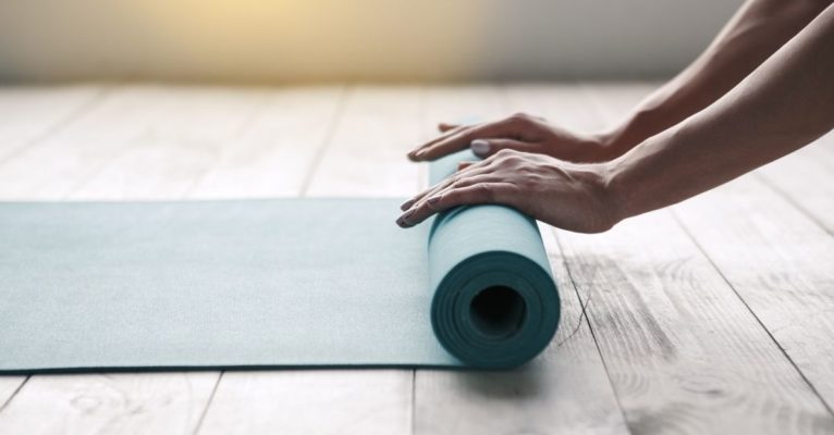 Comment choisir un tapis de yoga